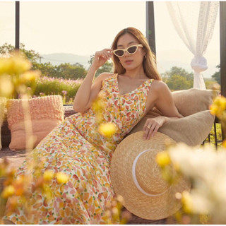 ส่งต่อ lookbook blossom ไซส์ S สภาพนางฟ้า ไม่มีตำหนิ ลายผ้าสวยมาก 🌼