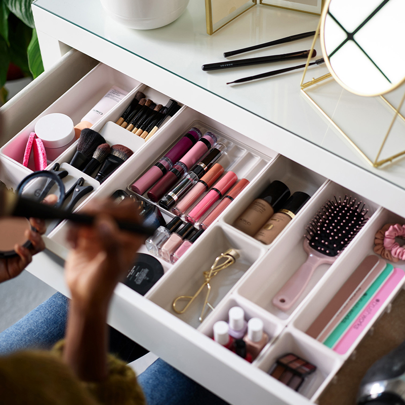 Joseph Joseph ที่เก็บอุปกรณ์แต่งหน้า 12 ชิ้น รุ่น Viva สี Shell N75010 - รูปที่ 5