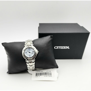 นาฬิกา CITIZEN WOMENS EW0580-55A ECO DRIVE WHITE DIAL พร้อมกล่อง (ใหม่มีตำหนิ)