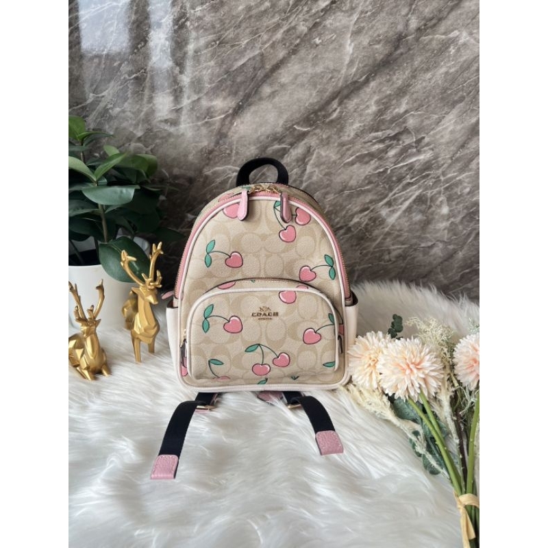 กระเป๋า เป้ น่ารักกๆๆๆๆ 🎉💕NEW COACH Mini Court Backpack In Signature Canvas With Heart Cherry Print
