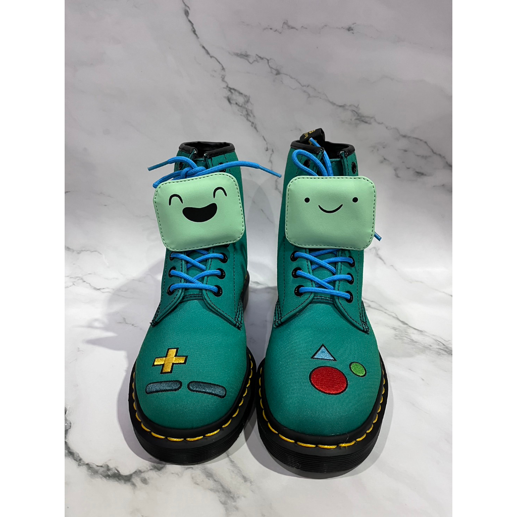 Dr. Martens Adventure Time BMO รองเท้าบูท ลิขสิทธิ์แท้