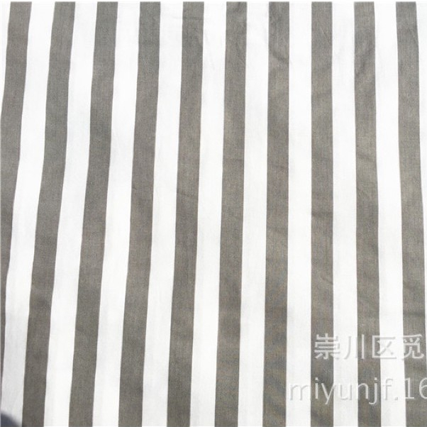 ผ้าคอตตอน 100% ทอทวิล หน้ากว้าง 1.6 เมตร ตัดขายเป็นเมตร พิมพ์ลายเมฆ