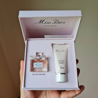 Christian Dior Miss Dior  Eau de Parfum รุ่น  2021 โบว์ผ้า Mini Gift Set