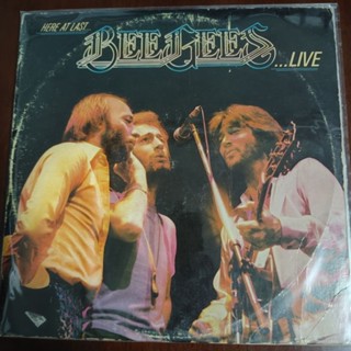 แผ่นเสียง BEE GEES LIVE here at last