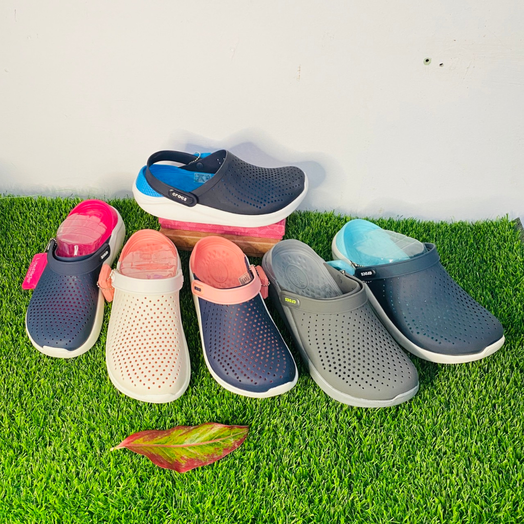 รองเท้าเเตะ Crocs Lite Ride  size M4 -M7 จัดส่งทุกวัน 1-3 วันจะได้รับสินค้าผลิตจากยางอย่างดีนิ่มเบา
