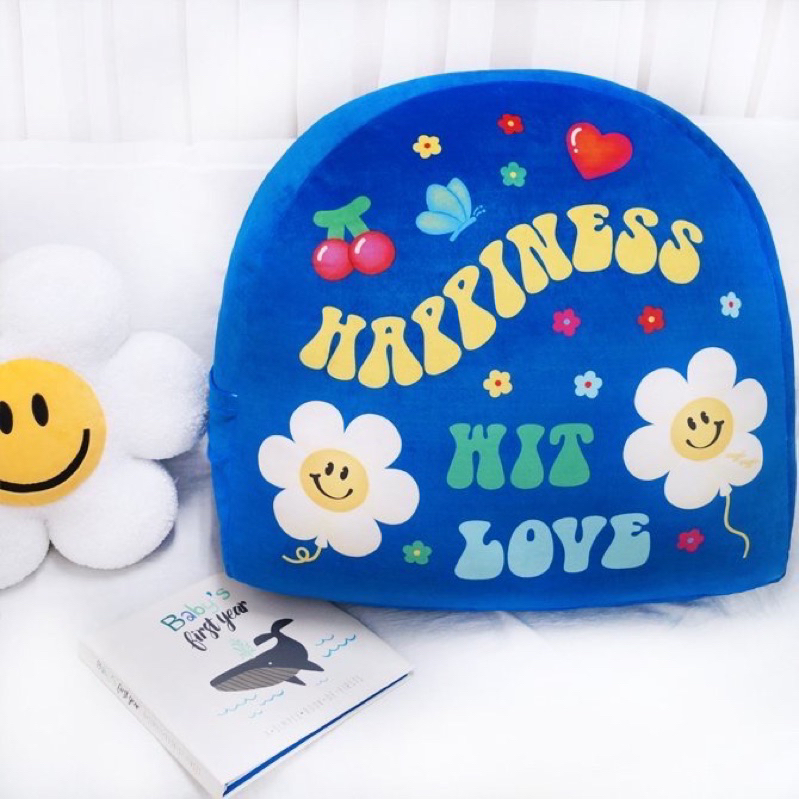 พร้อมส่ง Wiggle Wiggle Back Cushion - Happiness Wit Love หมอนหนุนหลัง