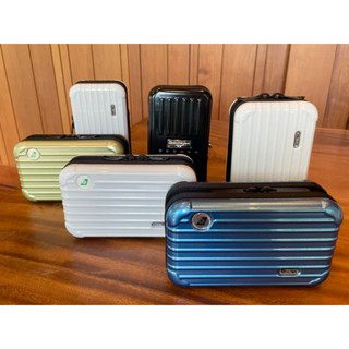 กระเป๋า Rimowa และ Salvatore Ferragamo Amenity Kit ของแท้ for EVA Air