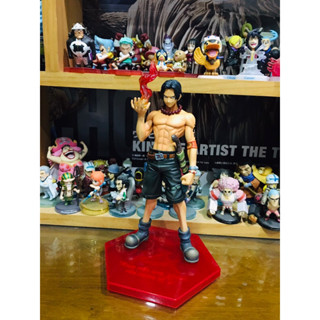 (DxF) แท้100% เอส Ace ฐาน 6 เหลี่ยม ฐานหกเหลี่ยม ฐานแดง แมวทอง One piece วันพีช Model โมเดล Figures ฟิกเกอร์