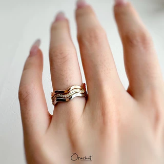 Orachat | Tiny wave 14k ring. (แหวนตัวเรือนสแตนเลส)