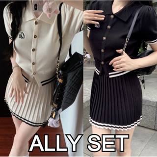 ชุดเซ็ทเสื้อคอปกกระโปรงพลีท สไตล์เกาหลี ผ้าไหมพรม น่ารักมากๆค่ะ ALLY SET