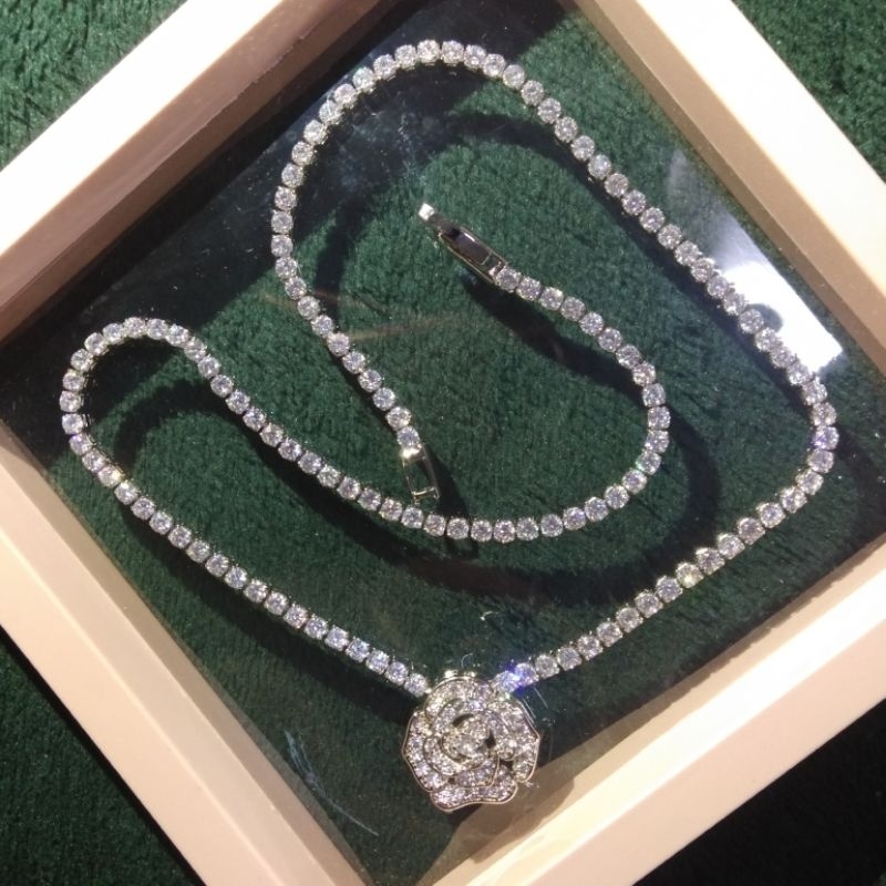 ⚡Sale⚡สร้อยคอพร้อมจี้เพชรCz AAA+