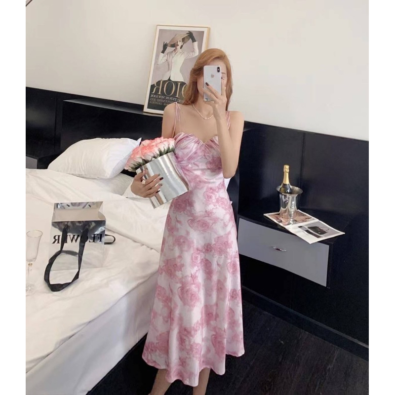 Poshie (1058) เดรสลายผ้าไฮโซเนื้อผ้ามันเงา ซับในทั้งตัว