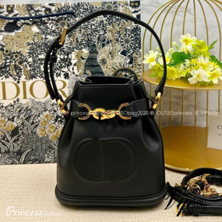 DlOR SMALL CEST DIOR BAG 17 cm / Dlor bucket bag รุ่นใหม่สวยหรู ดูแพงมากค่ะ กระเป๋าสะพายบัคเก็ต รูปทรงคลาสสิค