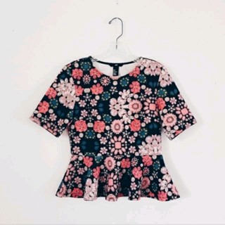 H : Black Gem with Floral Peplum Top