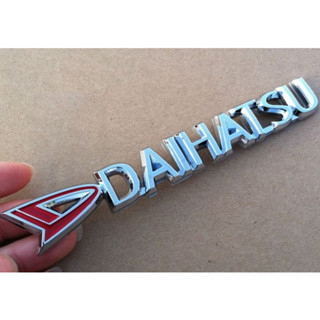 ไดฮัตซึ โลโก้ตัวอักษร ติดด้านหลัง DAIHATSU letter logo for rear trunk sie 15 * 2 cm sirion