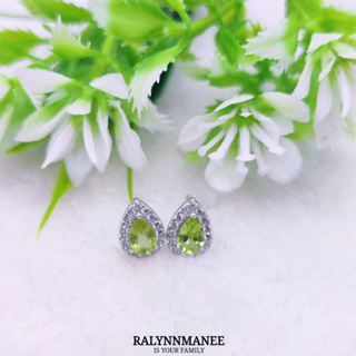 AE007 ต่างหูพลอยเพอริดอทแท้ ( Peridot ) แบบก้านเสียบ ตัวเรือนเงินแท้ 925 ชุบทองคำขาว