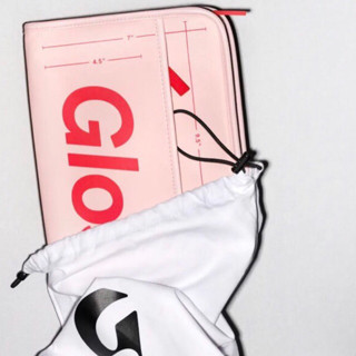 พร้อมส่ง Glossier The beauties bag กระเป๋าใส่ของ