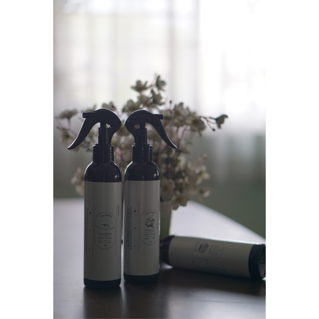 Room Spray สเปรย์ปรับอากาศ  น้ำหอมปรับอากาศ 250ml. (21st.August)