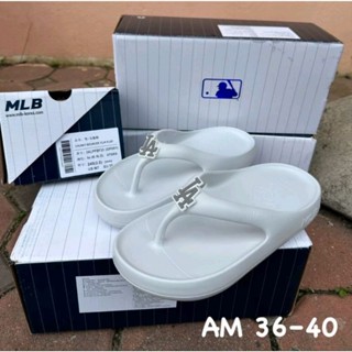 รองเท้าแตะMLB รองเท้าผู้หญิง36-40แบบหนีบ รองเท้า แตะชายหญิง พื้นนุ่ม เบา ใส่สบาย