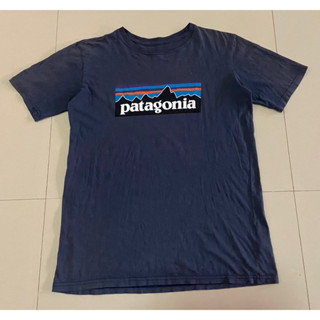 เสื้อยืด patagonia ลายหน้าหลัง