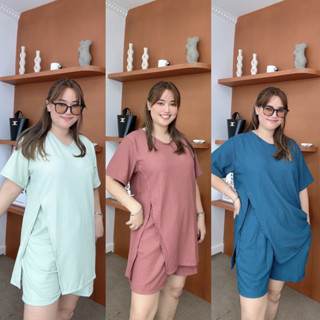 ชุดเซ็ต2ชิ้น คอวีปาดหน้า +กางเกงขาสั้น สาวอวบ