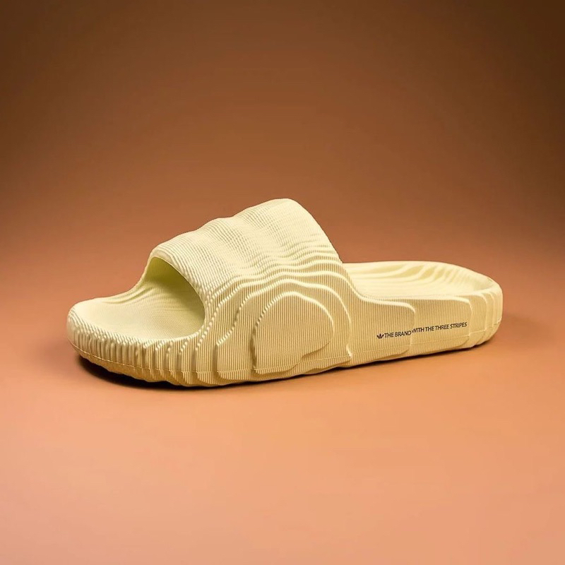 🔥สินค้าล็อตใหม่🔥 รองเท้าแตะ Adidas Adilette 22 Slides ใส่สบาย พร้อมกล่อง Unisex