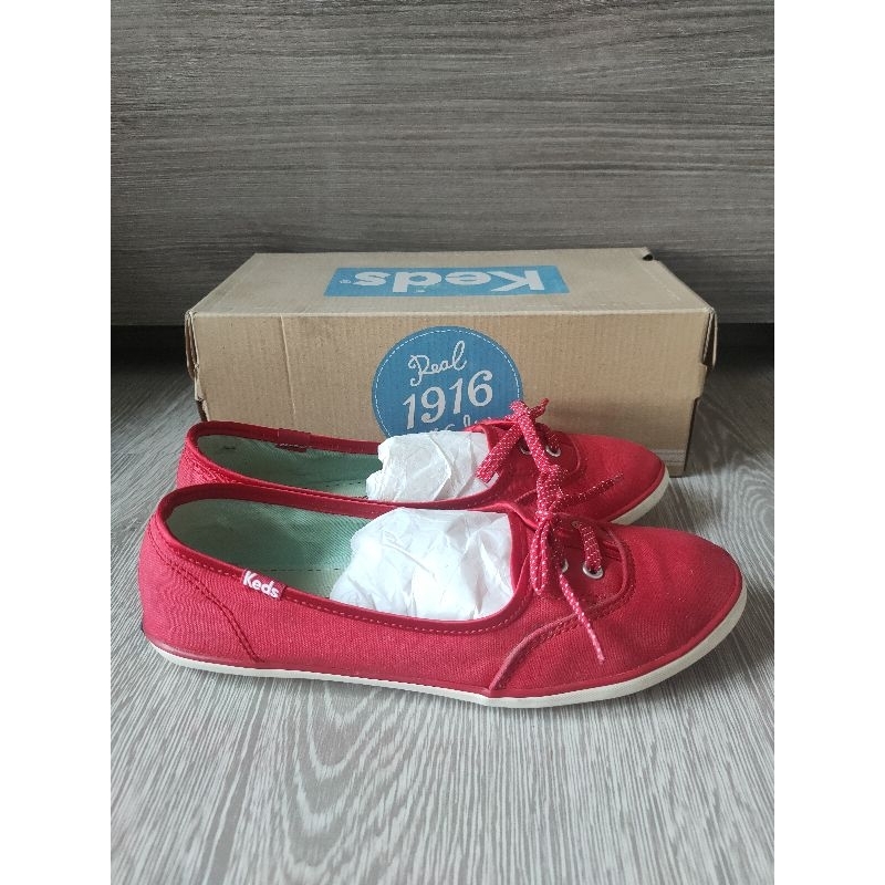 Keds แท้💯 รองเท้าส้นเตี้ย สีแดง เบอร์ 36