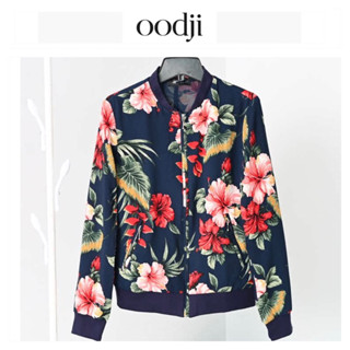 เสื้อคลุม แจ็คเก็ต ลายFLORA สีกรมดำ ผ้าสกรีนลายดอก แบรนด์ OODJI (JK638）