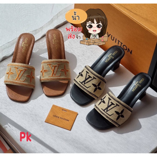 รองเท้า พร้อมส่ง size 36–40 มีกล่องกันกระแทก สวยงาม