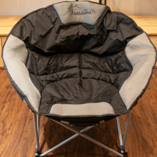 เก้าอี้ใบบัว / Moon Chair สีดำ