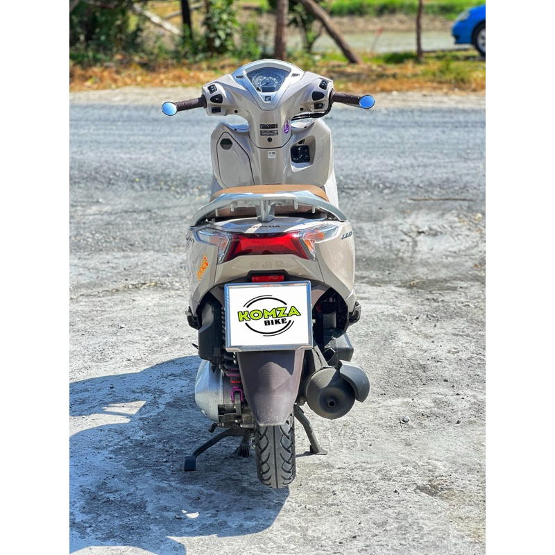 กระจกปลายแฮนด์komzaใส่ได้ทุกรุ่นทุกcc