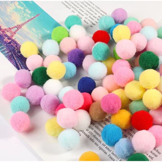 ปอมปอมเนื้อกำมะหยี่ คละสี 3cm. (10 ชิ้น)