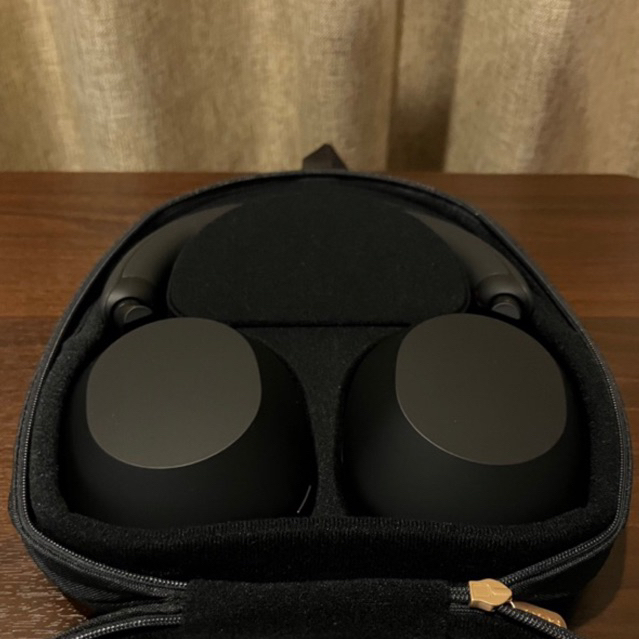 Sony XM5 มือสอง สภาพดี ประกันไทย