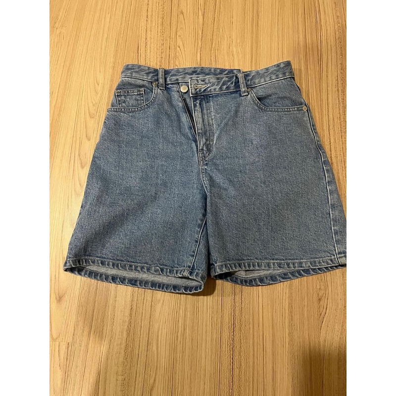 ส่งต่อกางเกง tdga.co รุ่น body girl