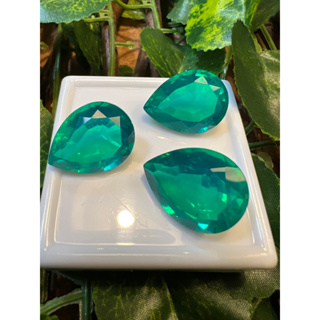 Lab emerald  Pear shape 12x16mm 1 pieces