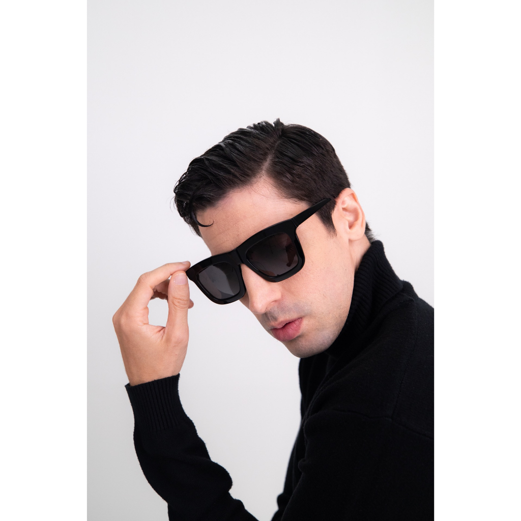 แว่นกันแดด Pin Optical-Ruskin Sun Click glasses