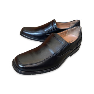 FREEWOOD BUSINESS SHOES รองเท้าคัชชู รุ่น 55-949 สีดำ (BLACK)