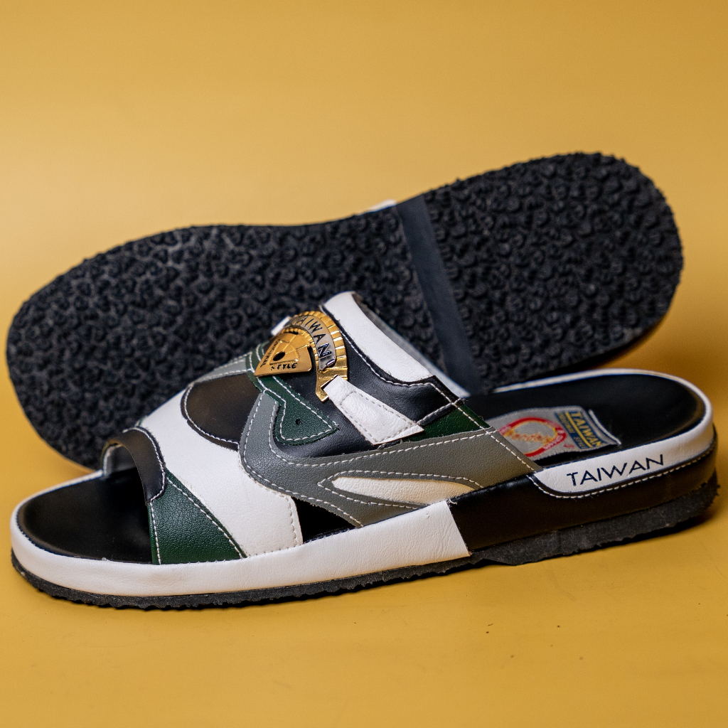รองเท้าแบรนด์ TAIWAN ทรงเทวิน รุ่น 220
