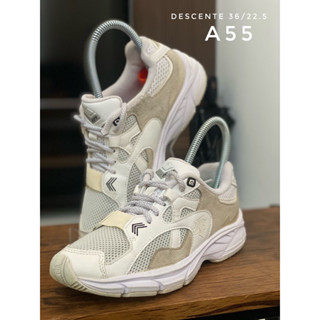 DESCENTE (36/22.5) รองเท้าแบรนด์เนมแท้มือสอง (A55)