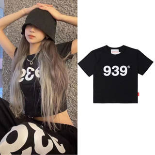 พร้อมส่ง*เสื้อครอปแขนสั้นพิมพ์939 เสื้อเอวลอยแขนสั้น