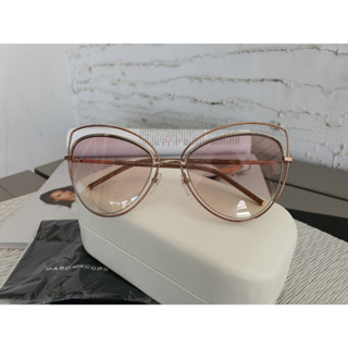 แว่นกันแดด Marc Jacobs Pink Beige Cat Eye Ladies Sunglasses MARC8S0TXA56 แว่นตากันแดดทรง Cat Eye 2ชั้น สีชมพู