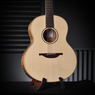 กีต้าร์โปร่ง Lowden F-35 AAAA ALPINE SPRUCE / AAAA KOA กีตาร์ Acoustic Guitar กีตาร์โปร่ง