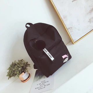 กระเป๋าเป้แฟชั่น POLAQI สไตล์เกาหลี แถมปอมๆ🎒-J01
