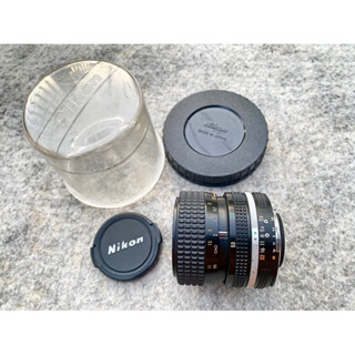 เลนส์มือหมุน nikon 35-70 f3.3 ais