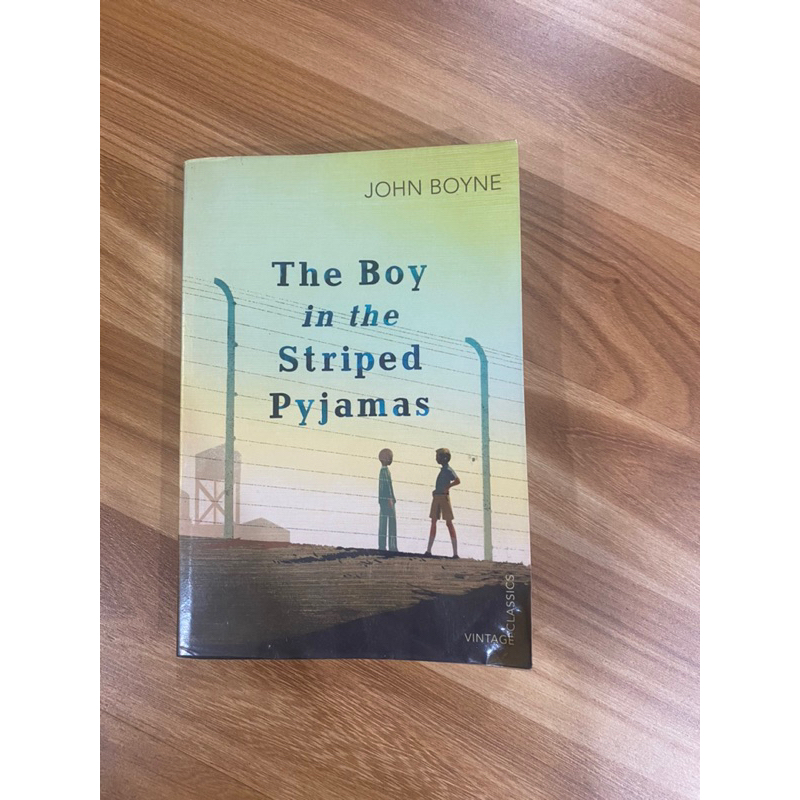 The boy in the striped pyjamas (หนังสือมือสอง)