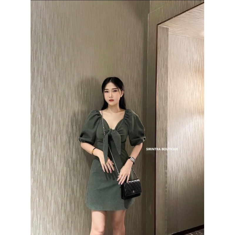 ชุดเดรสกระโปรง ป้าย SIRINTRA มือ2