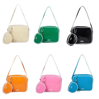 (ถามก่อนสั่งนะคะ)พรีออเดอร์กาหลี🇰🇷✈️ EMIS ENAMEL HOBO BAG WITH COIN PURSE SET