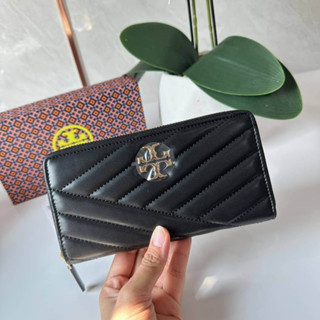 กระเป๋า งานแท้ TORY BURCH KIRA CHEVRON ZIP CONTINENTAL WALLET