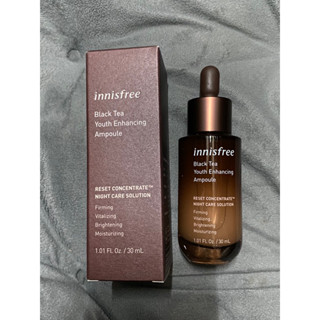 Innisfree Black Tea Ampoule 30ml. exp 10/2024 แอมพูลเข้มข้นที่ช่วยต่อต้านริ้วรอยและฟื้นฟูผิวอ่อนล้า