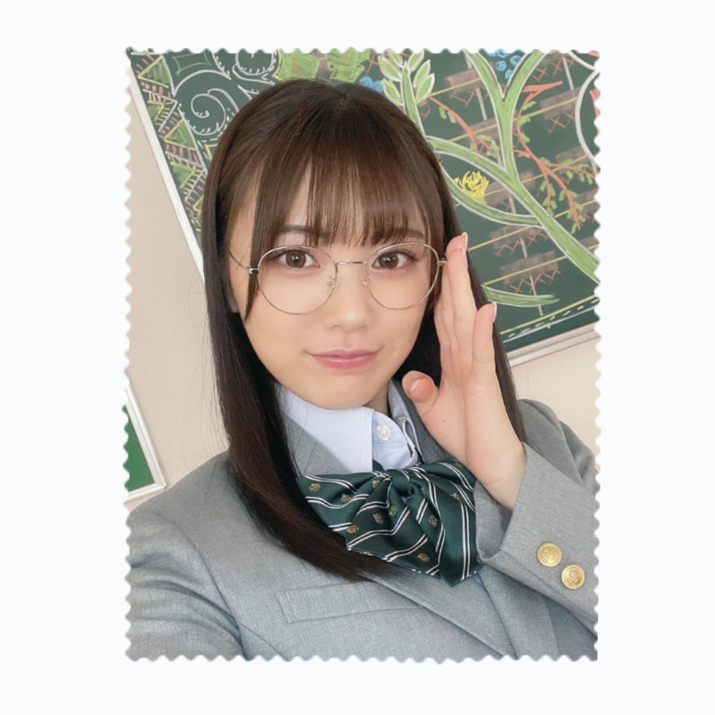 มิโอะ อิชิกาวะ Mio Ishikawa  ผ้าเช็ดแว่นตา ผ้าเช็ดเลนส์ ไมโครไฟเบอร์